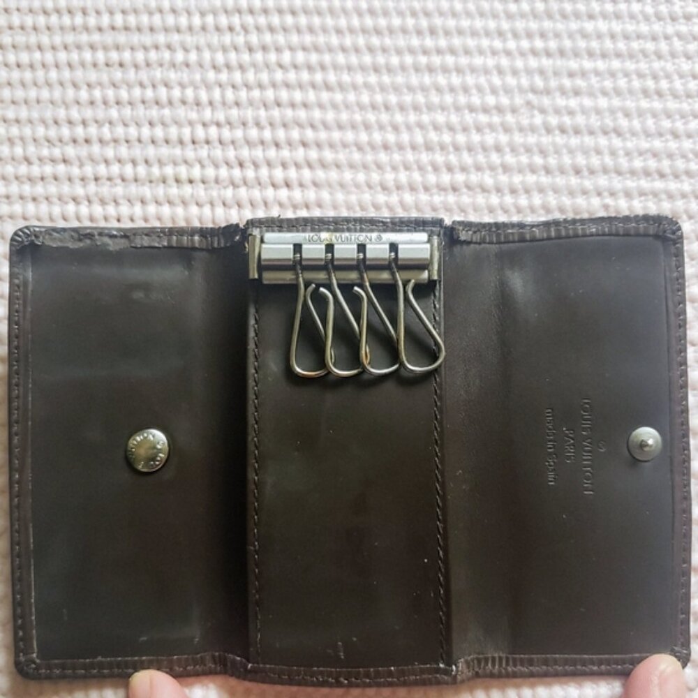 Louis Vuitton Brown Epi Leather Key Holder Case Pouch - Picture 6 of 16